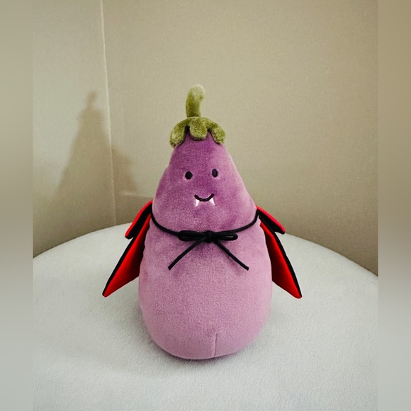 Jellycat vivacious eggplant vampire - Picture 1 of 6